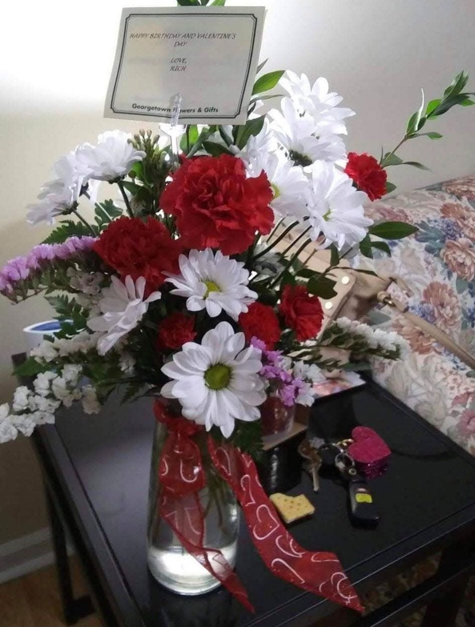 Flowers from Rich Cox to wife Tracey, delivered for Valentine's Day