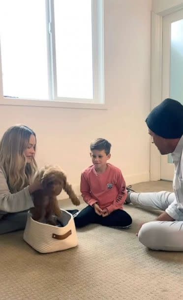 PHOTO: 'Dancing with Stars' dancers Peta Murgatroyd and Maksim Chmerkovskiy introduce their son Shai to the new family puppy in a video posted to Instagram, April 13, 2023. (Peta Murgatroyd/Instagram)