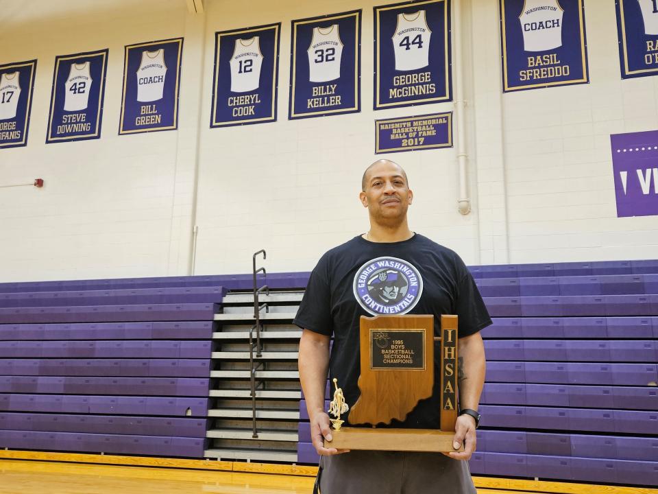 Washington assistant Adrian Floyd was a starter on the 1995 Washington team, the last in program history to win a sectional title before this season.