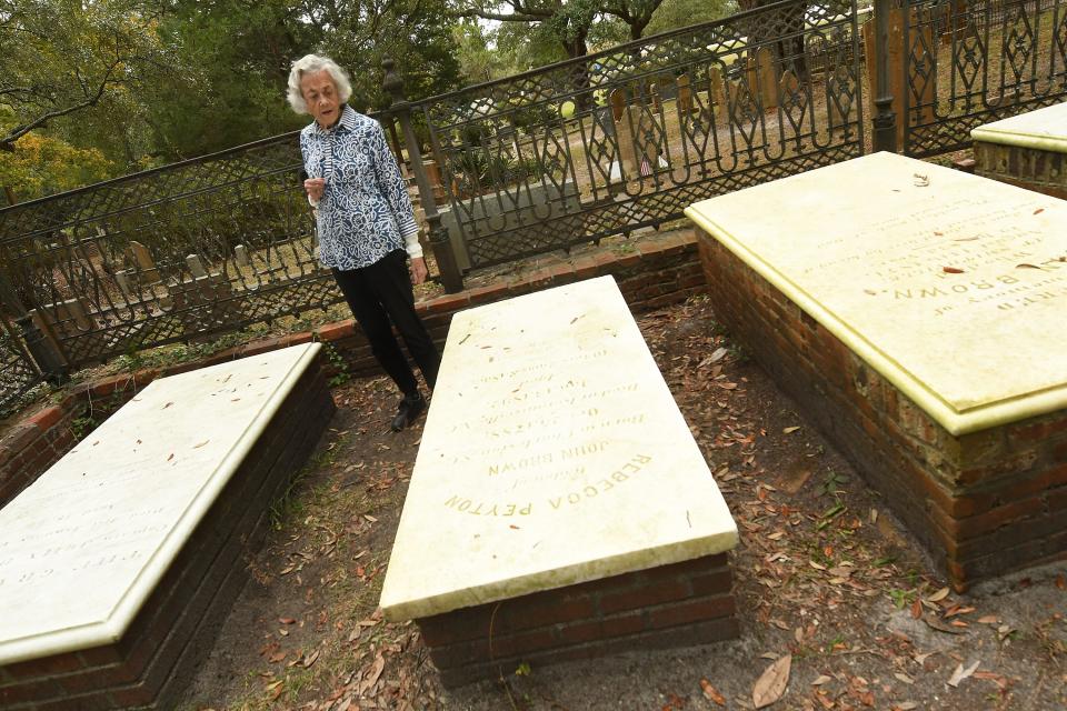 Musette Steck gives history tours of the Old Smithville Burying Ground in Southport.