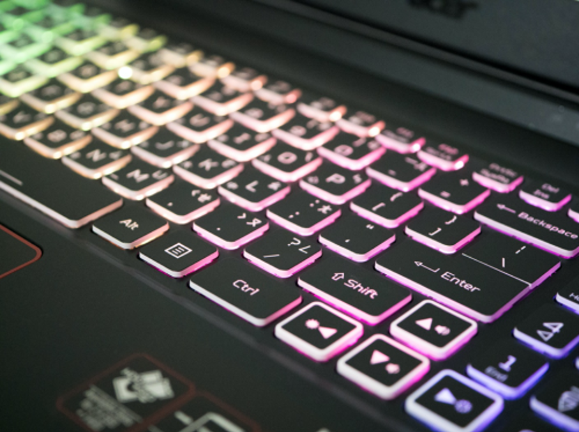 ▲鍵盤RGB背光
