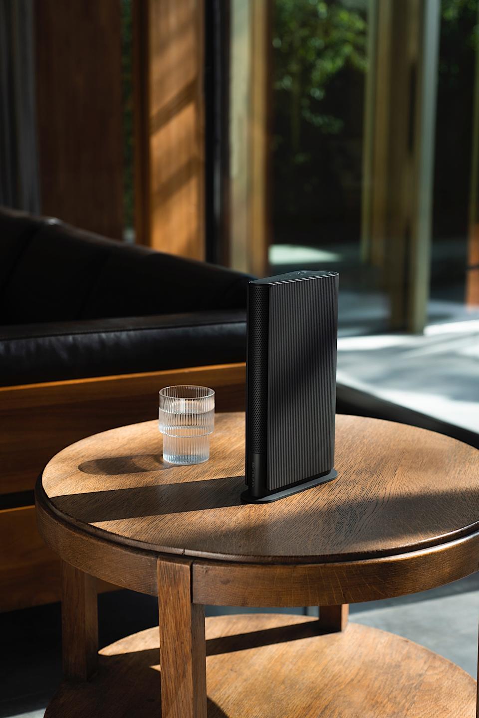 <p>With a design inspired by a book, Bang & Olufsen's Beosound Emerge is an impressively slim and full-featured speaker.</p>
