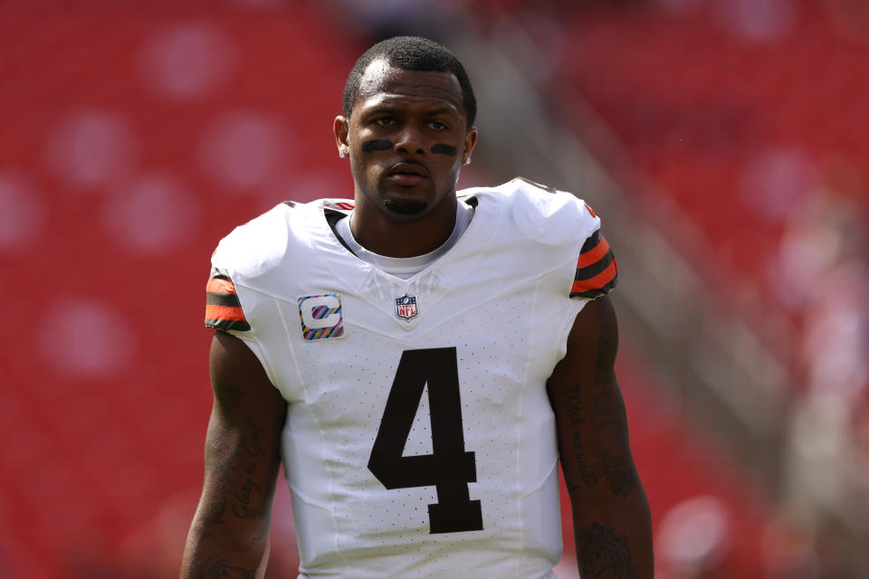 LANDOVER, MARYLAND - OCTOBER 06: Deshaun Watson #4 of the Cleveland Browns looks on before the game against the Washington Commanders at FedExField on October 06, 2024 in Landover, Maryland. (Photo by Patrick Smith/Getty Images)