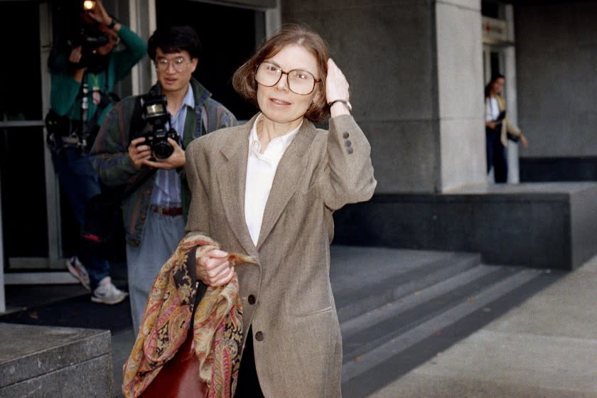 New Yorker writer Janet Malcolm leaves the Federal Courthouse in San Francisco