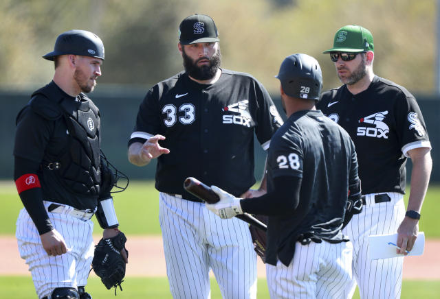 White Sox's Lance Lynn to Miss 4 Weeks with Knee Injury; Will