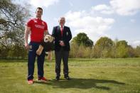 Britain Rugby Union - British & Irish Lions squad announcement for the 2017 tour to New Zealand - Hilton London Syon Park - 19/4/17 British & Irish Lions captain Sam Warburton poses with head coach Warren Gatland after the squad announcement Action Images via Reuters / Paul Childs Livepic