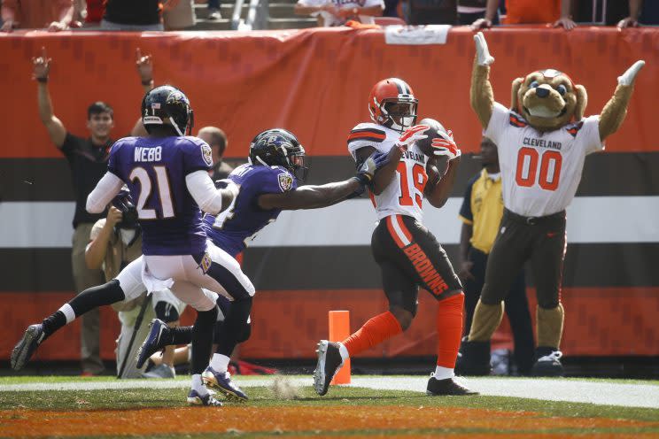 Corey Coleman broke his hand in practice (AP)