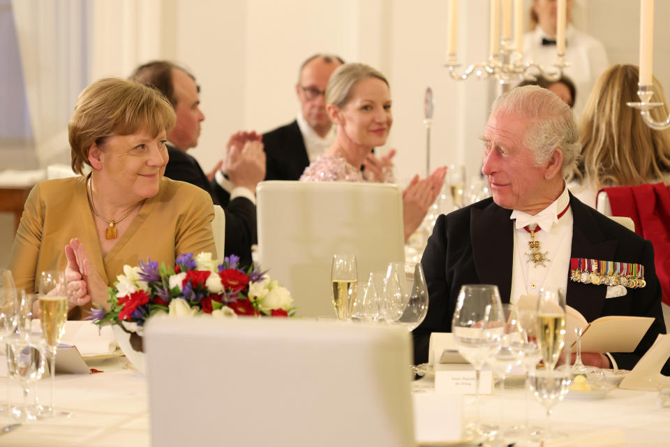 Freundliche Blicke: Angela Merkel scheint sich gut mit König Charles zu verstehen (Photo by Andreas Rentz/Getty Images)