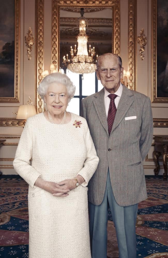 The Queen dons an elegant cream dress is the picture, that was taken at Windsor Castle, the royal estate outside of London. Photo: Buckingham Palace