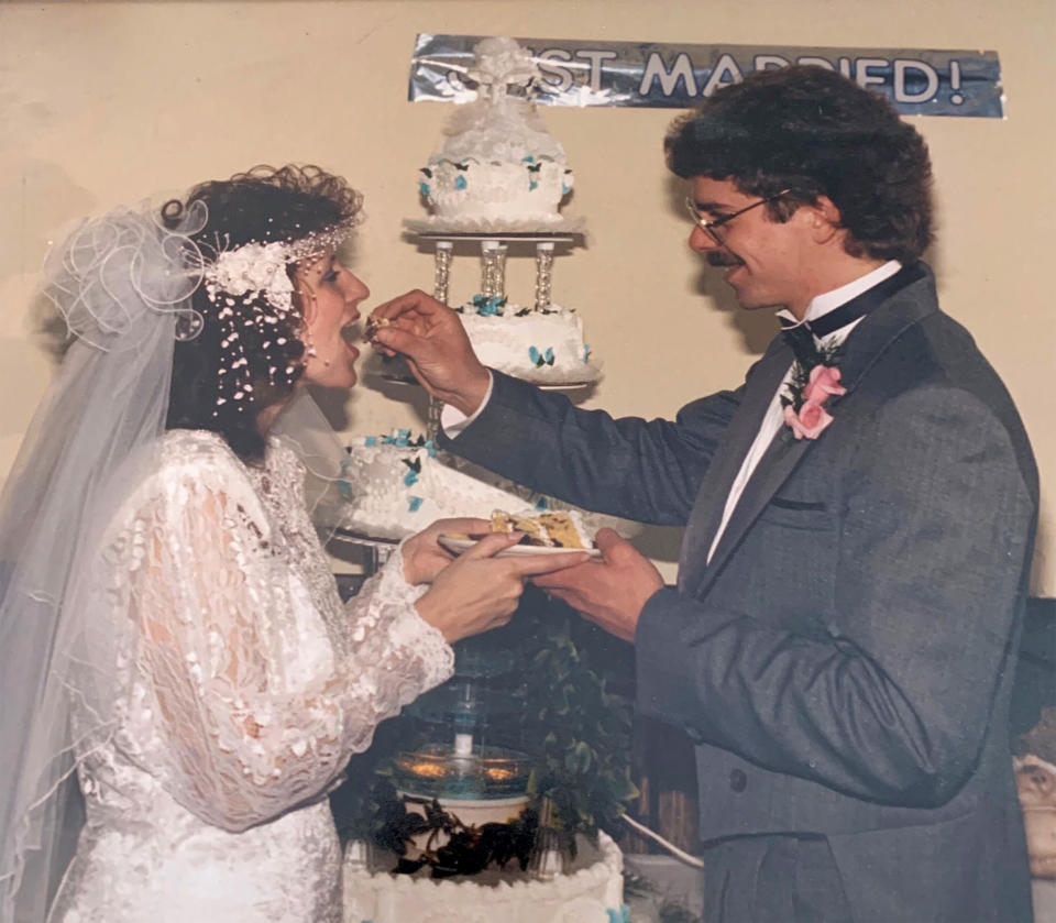 Image: Photo of Brittany Beckmann's parents 1988 Wisconsin wedding (Courtesy to Jean Beckmann)