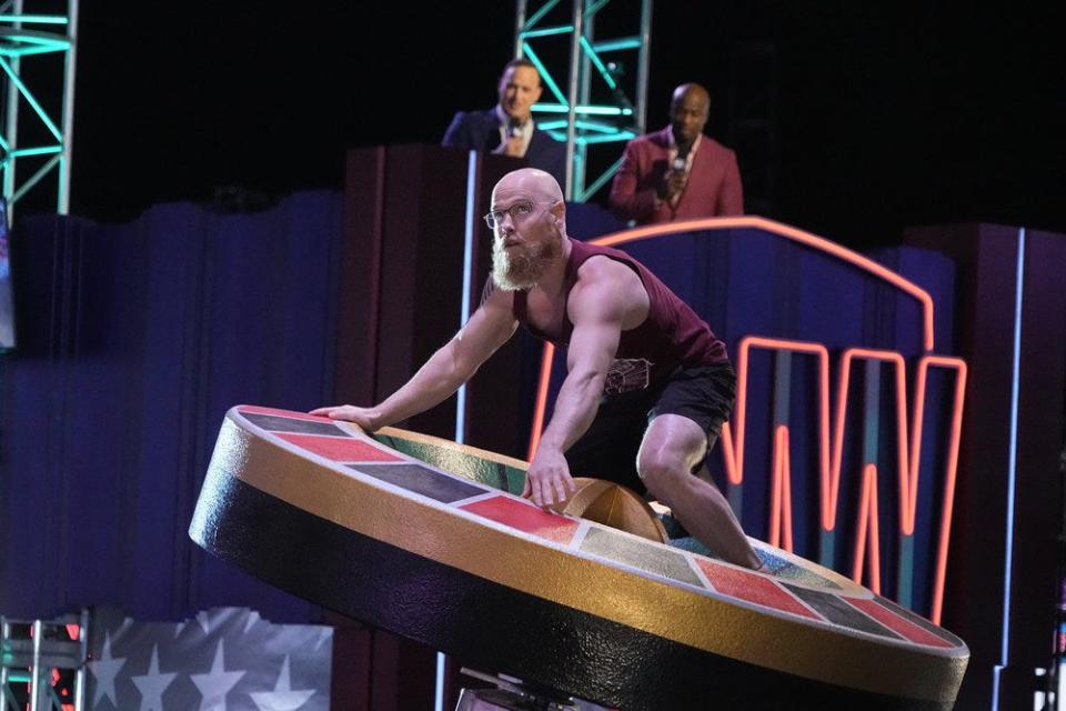 AMERICAN NINJA WARRIOR -- "Las Vegas Finals" Episode 1513 -- Pictured: Brett Sims.