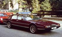 <p>Aston Martin Lagonda 1976. Il disegno meno riuscito della storia della Aston Martin. Fu presentata anche una versione station wagon, ancora più tremenda. </p>