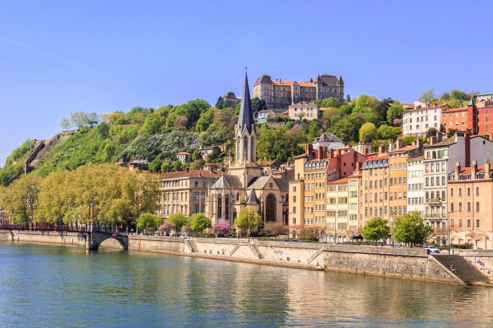 5) Pretty buildings along the river in Lyon