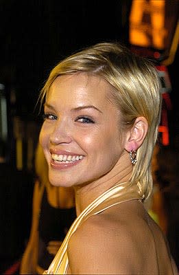 Ashley Scott at the LA premiere of MGM's Walking Tall