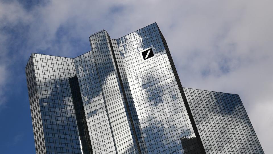 Die Deutsche Bank ist ohne Probleme durch den Stresstest der US-Notenbank Fed gekommen.