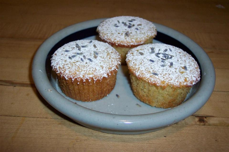 Lavender Honey Cakes