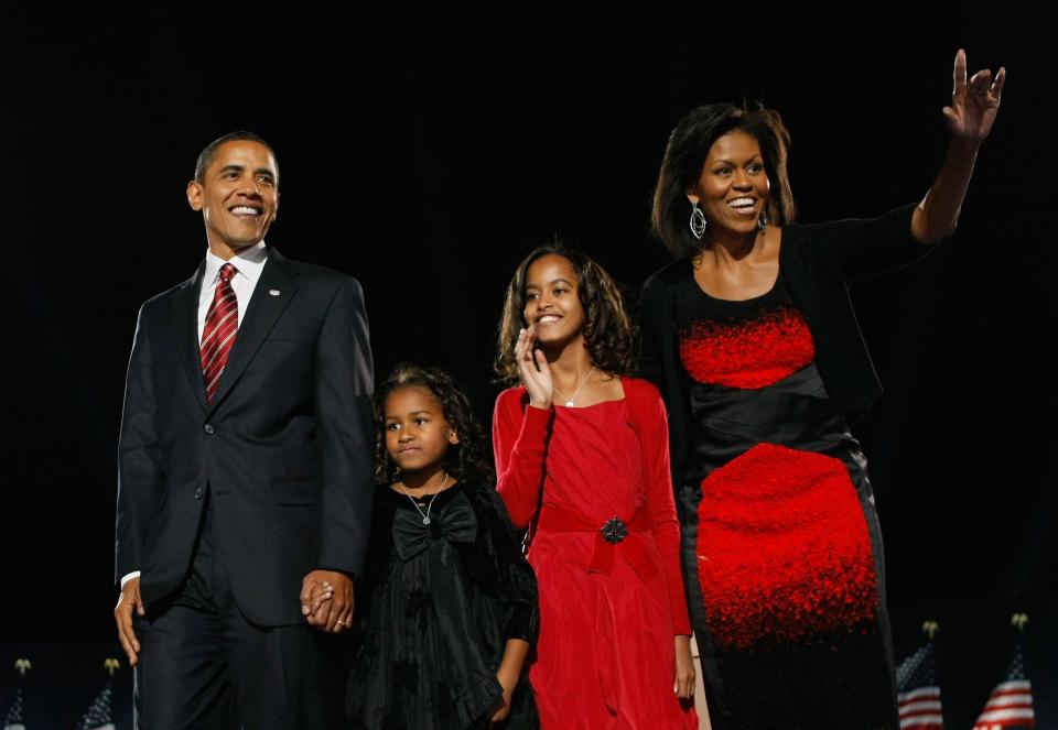 <h1 class="title">Barack Obama Holds Election Night Gathering In Chicago's Grant Park</h1><cite class="credit">Joe Raedle/Getty Images</cite>