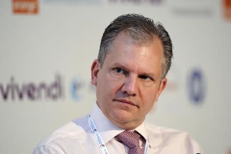 FILE PHOTO - New York Times Company Chairman Arthur Sulzberger attends the eG8 forum in Paris May 25, 2011. REUTERS/Gonzalo Fuentes