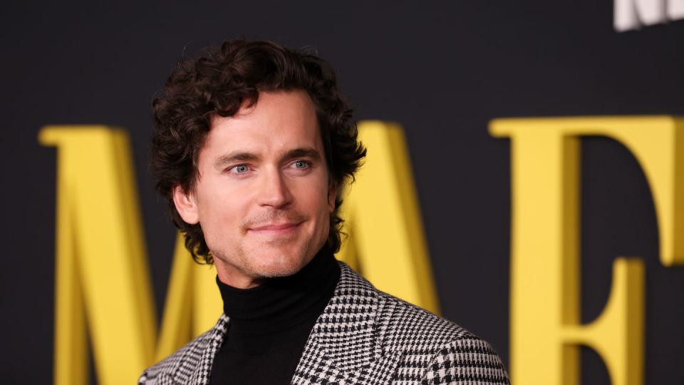 ‘Fellow Travelers’ Star Matt Bomer Surprises Fans With a Rare Selfie