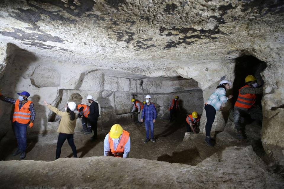 <div class="inline-image__caption"> <p>Excavation teams work as many artifacts from the second and third centuries AD were unearthed in an underground city in Mardin's Midyat district, Turkiye on April 16, 2022</p> </div> <div class="inline-image__credit"> Halil Ibrahim Sincar/Anadolu Agency via Getty Images </div>