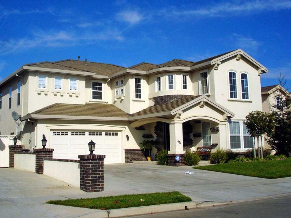 large house mcmansion salinas california