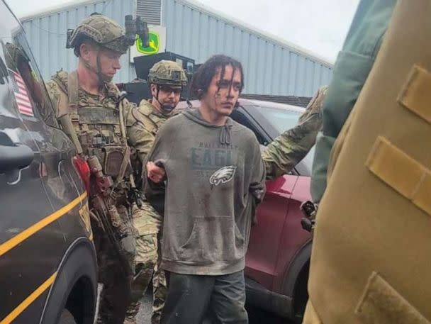 1 of 3 suspected murderers who escaped from custody in separate incidents  captured - ABC News