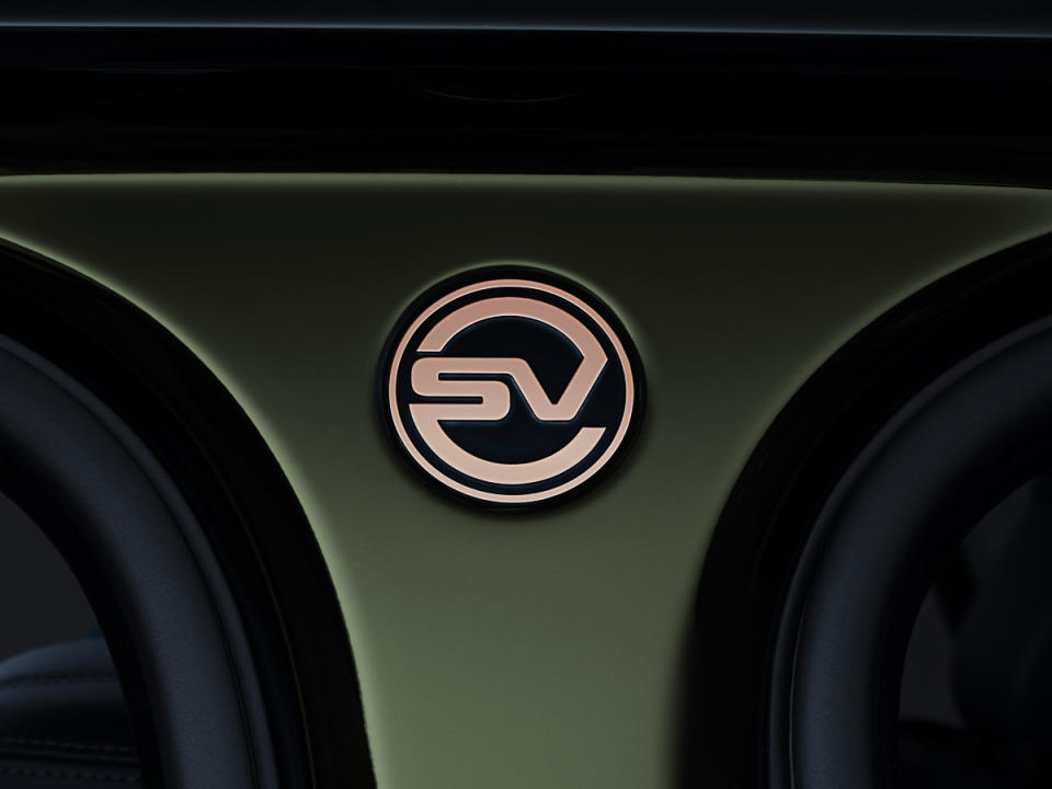 LR_SV_RR_Ultimate_Release_310321_SVA_SVAD_ULTIMATE_B-pillar_badge.jpg