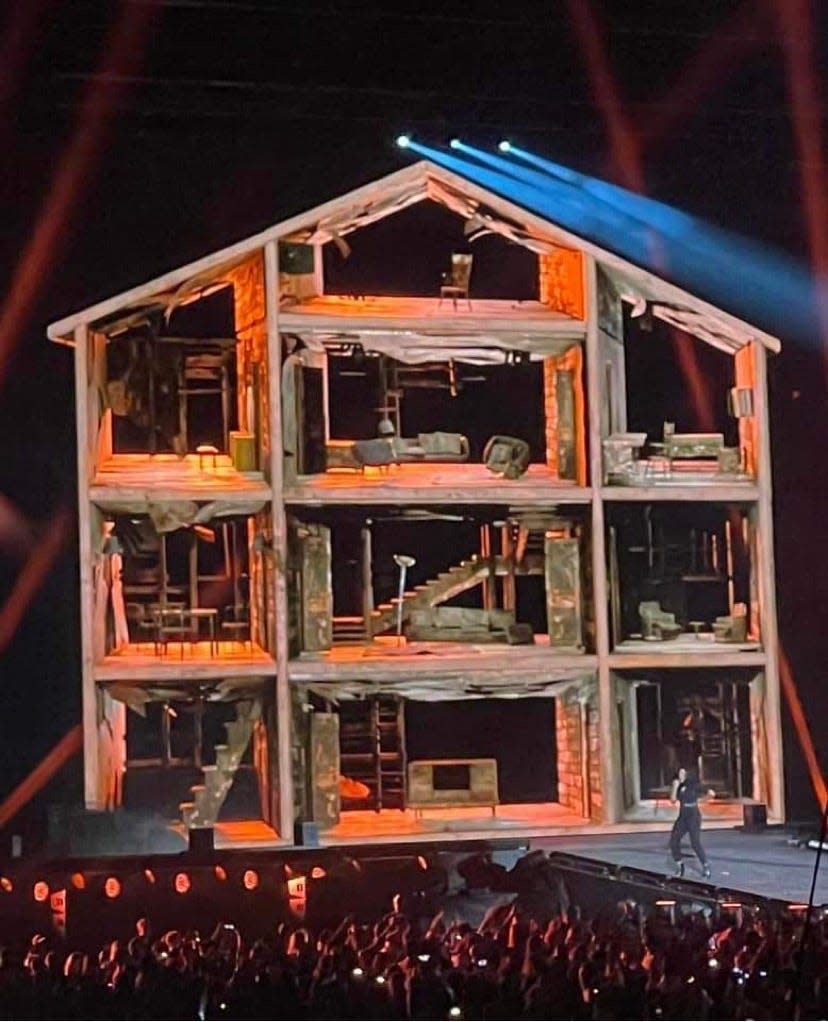Furniture from New Bedford's Flip This Dollhouse were featured in Taylor Swift's "The Eras" concert.