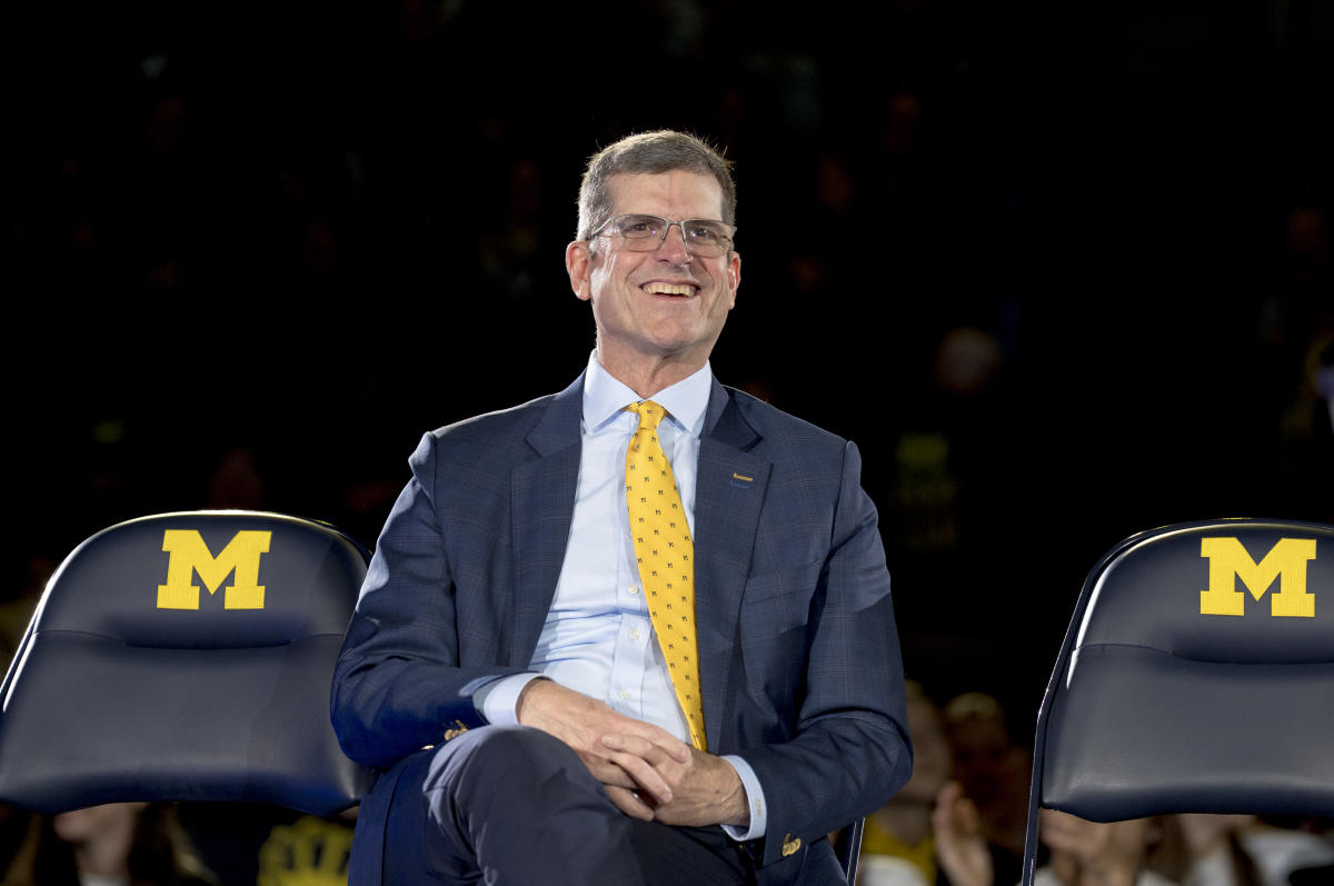 Despite NCAA sanctions, Michigan honors Jim Harbaugh at 2024 home opener