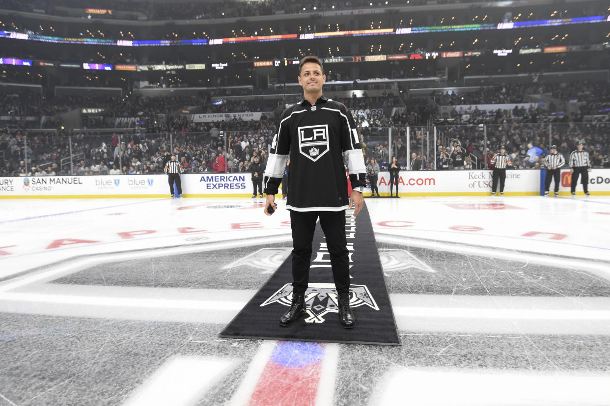 LOS ANGELES, CA - FEBRUARY 20: LA Galaxy & Mexican Mexico National Team Javier Hernández takes the ice to gets set to drop the ceremonial puck prior to the first period  against the Florida Panthers at STAPLES Center on February 20, 2020 in Los Angeles, California. (Photo by Adam Pantozzi/NHLI via Getty Images)