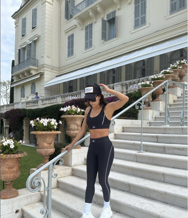 Eva Longoria shows off her gym-honed figure in beige leggings on a shopping  trip in LA