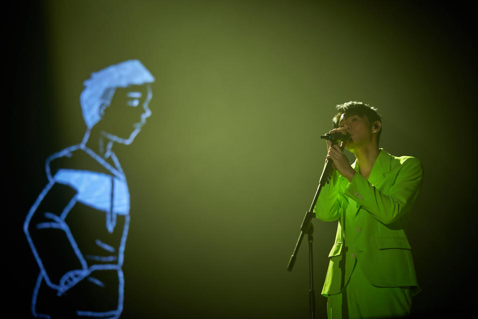 Li Ronghao performing in Singapore. PHOTO: G.H.Y Culture & Media (Singapore) 