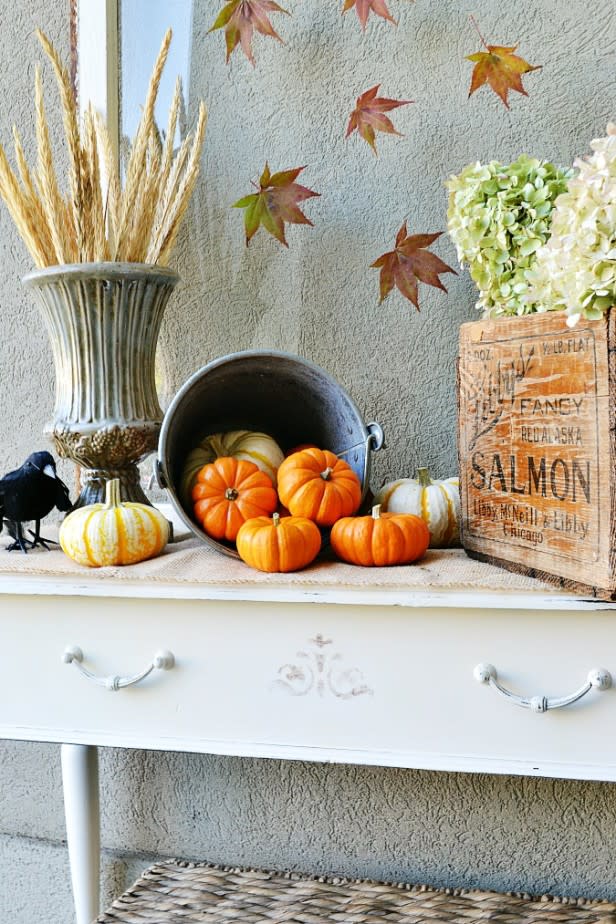 Fall Decorating Doesn't Have to Be Complicated