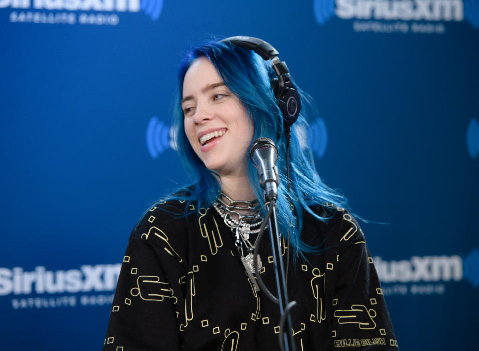 NEW YORK, NY - NOVEMBER 05:  Billie Eilish performs at 'Alt Nation' at the SiriusXM Studios on November 5, 2018 in New York City.  (Photo by Noam Galai/Getty Images)