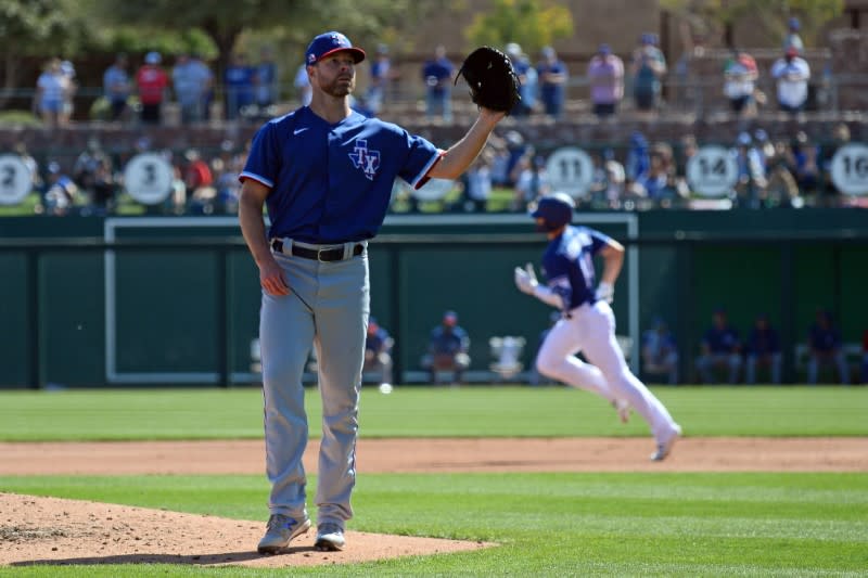 MLB: Spring Training-Texas Rangers at Los Angeles Dodgers