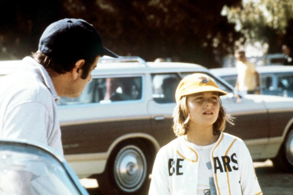 THE BAD NEWS BEARS, Walter Matthau, Tatum O'Neal, 1976.