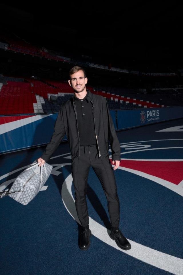 The new official Paris Saint-Germain wardrobe - News and Events - News &  Défilés