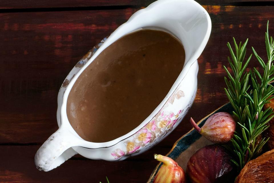 Rosemary-and-Bourbon Gravy