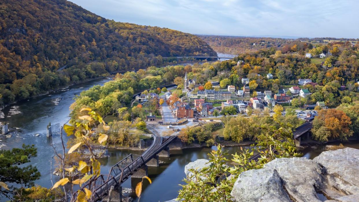 dawn at harpers ferry, view from maryland heights