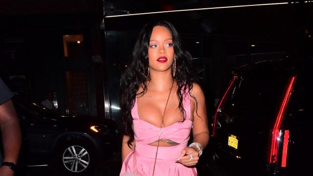 Rihanna Goes Bold in Sexy Pink Jumpsuit: Pic