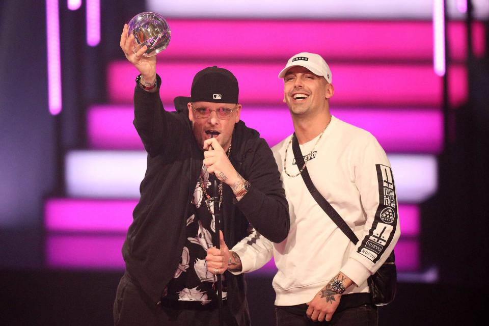 Bester Hip-Hop-Act: RAF Camora – hier zusammen mit Kumpel Bonez MC. (Bild: Getty Images)