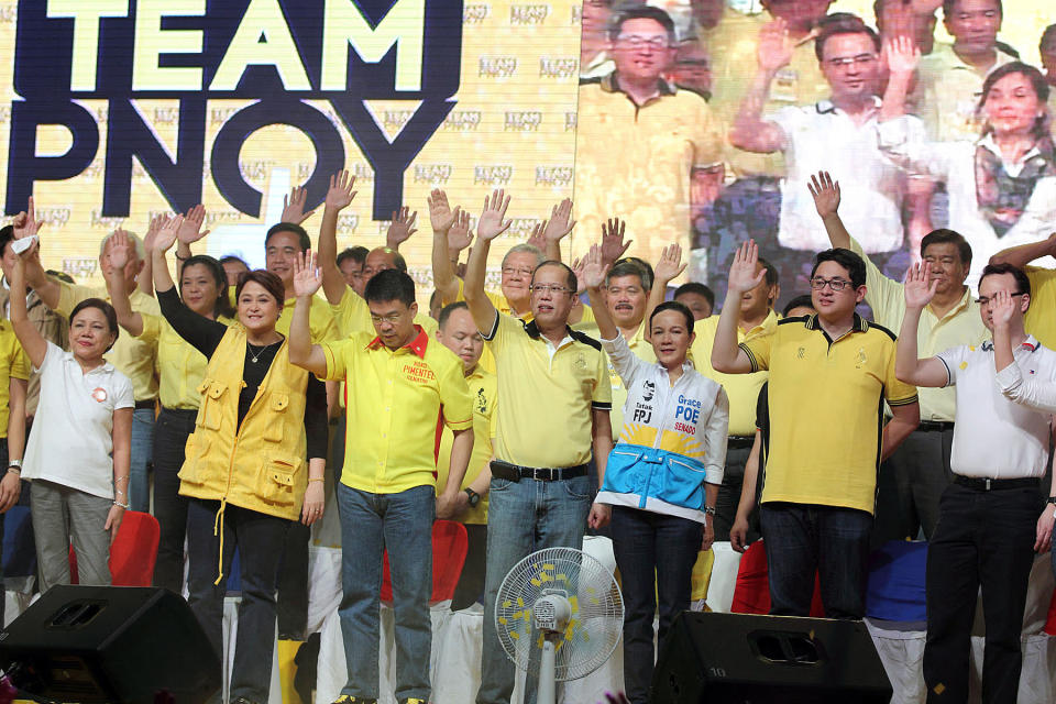 Aquino leads Team PNoy