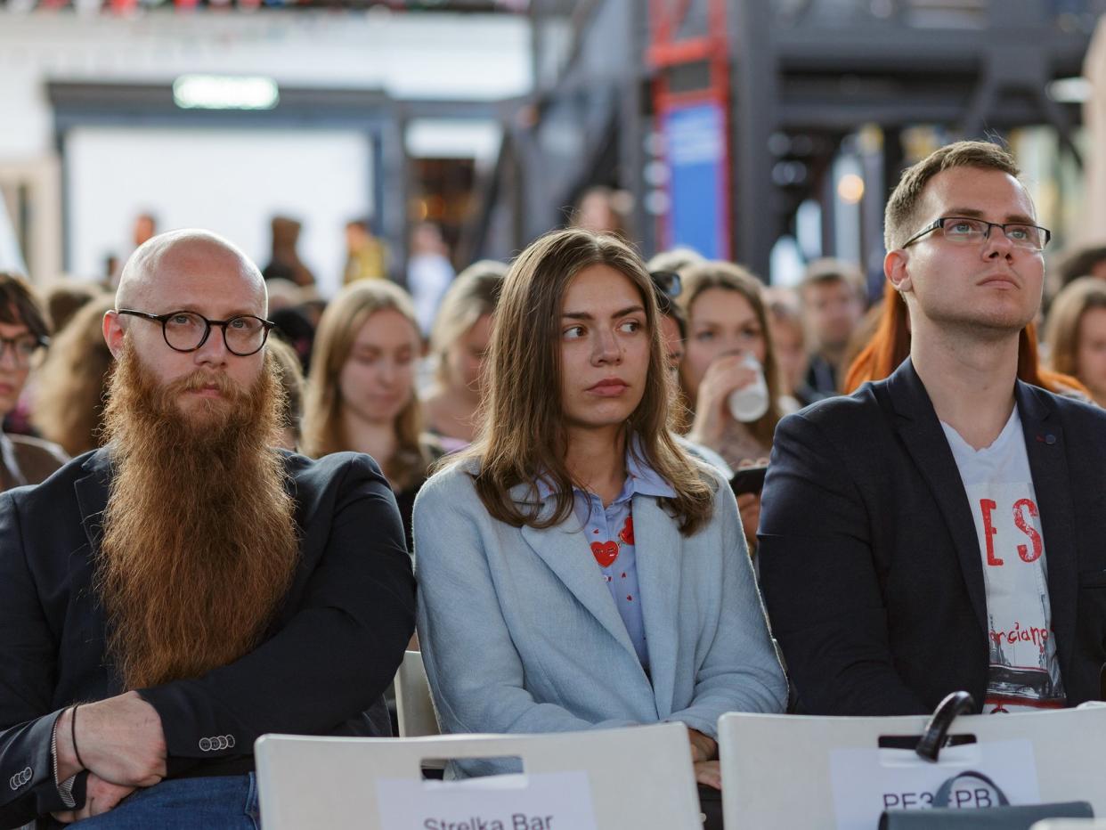 women men listening