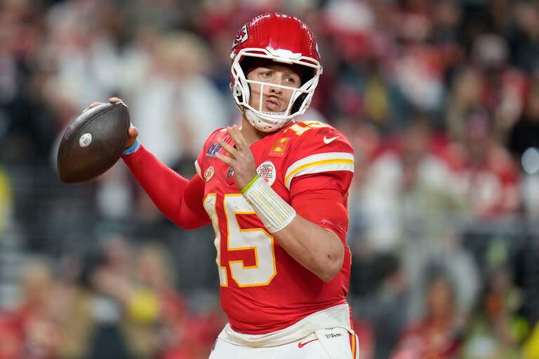 Con apenas 28 años, Patrick Mahomes empieza a marcar historia en la NFL con tres títulos