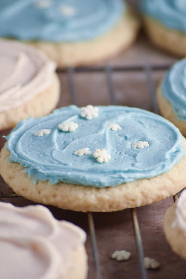 Soft Sour Cream Sugar Cookies