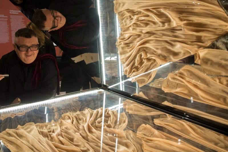 FILE PHOTO: Israeli-American artistic director for fashion house Lanvin Alber Elbaz visits the Jeanne Lanvin exhibition at the Palais Galliera in Paris