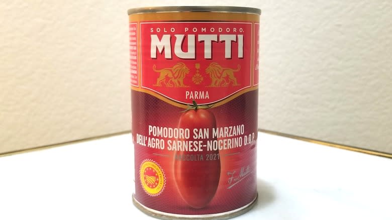 Mutti canned tomatoes