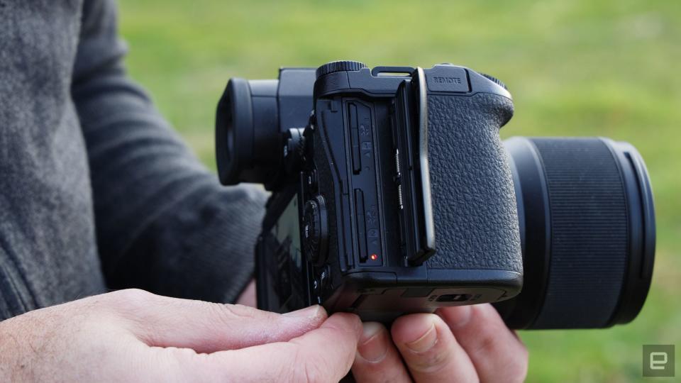 <p>Panasonic S5 II full-frame mirrorless camera review</p>
