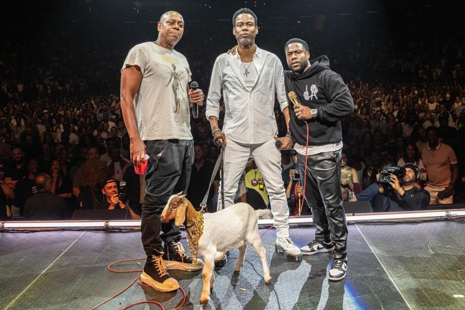 Dave Chappelle Joins Chris Rock and Kevin Hart on Stage in New York City. https://www.instagram.com/p/CgZmqdpLF4e/?igshid=YmMyMTA2M2Y%3D. Kevin Hart/Instagram