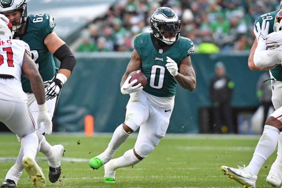 Dec 31, 2023; Philadelphia, Pennsylvania, USA; Philadelphia Eagles running back D’Andre Swift (0) against the Arizona Cardinals at Lincoln Financial Field. Mandatory Credit: Eric Hartline-USA TODAY Sports